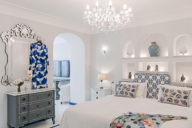 سوئیت جونیور با چشم‌انداز باغ, Villa Maria