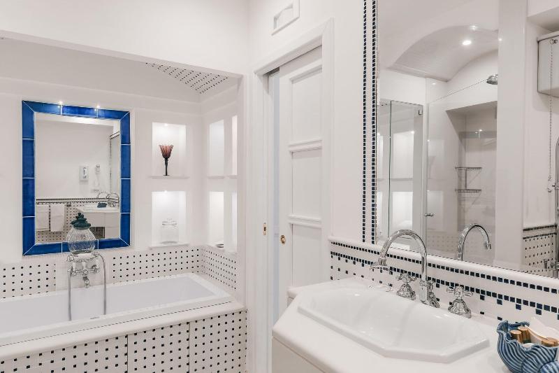 带园景的小型套房, Villa Maria