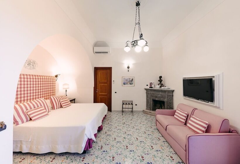 豪华海景房, Villa Maria