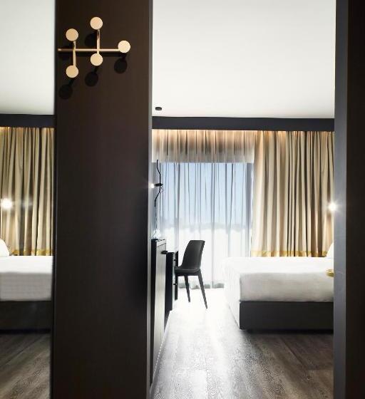 Camera Familiare, Villa Pamphili Roma