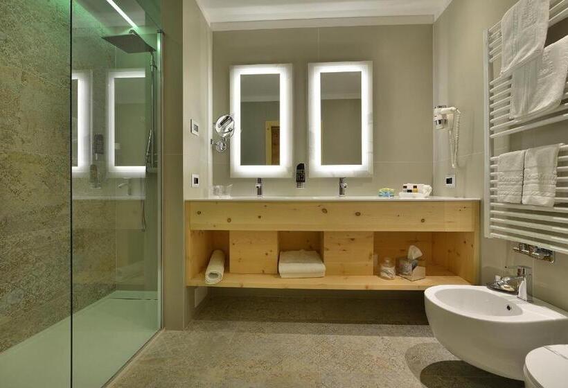 스탠다드 자쿠지 룸, Kristiania Pure Nature Hotel & Spa
