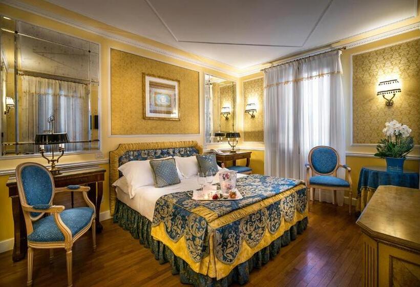 غرفة قياسية ثلاثية, Villa Margherita