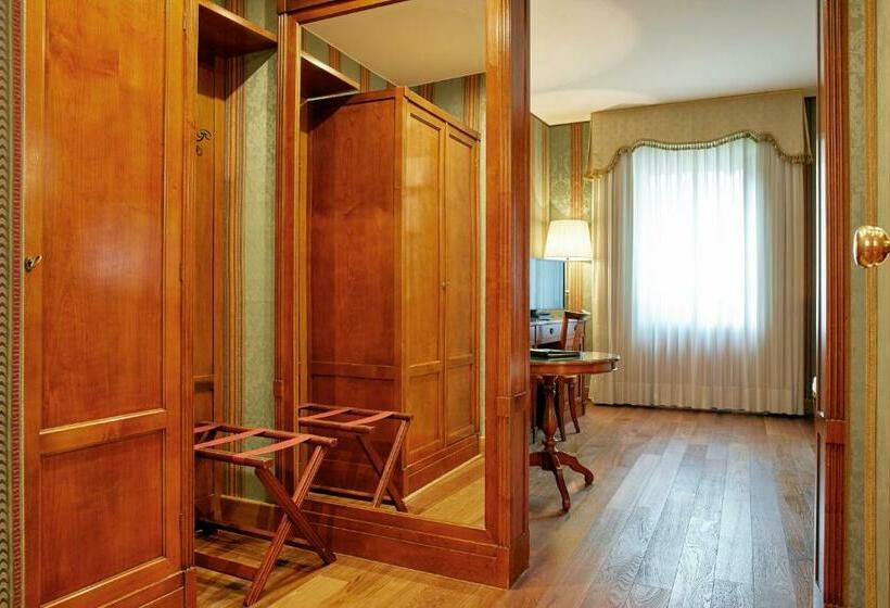 غرفة ديلوكس, Villa Quaranta Tommasi Wine Hotel & Spa