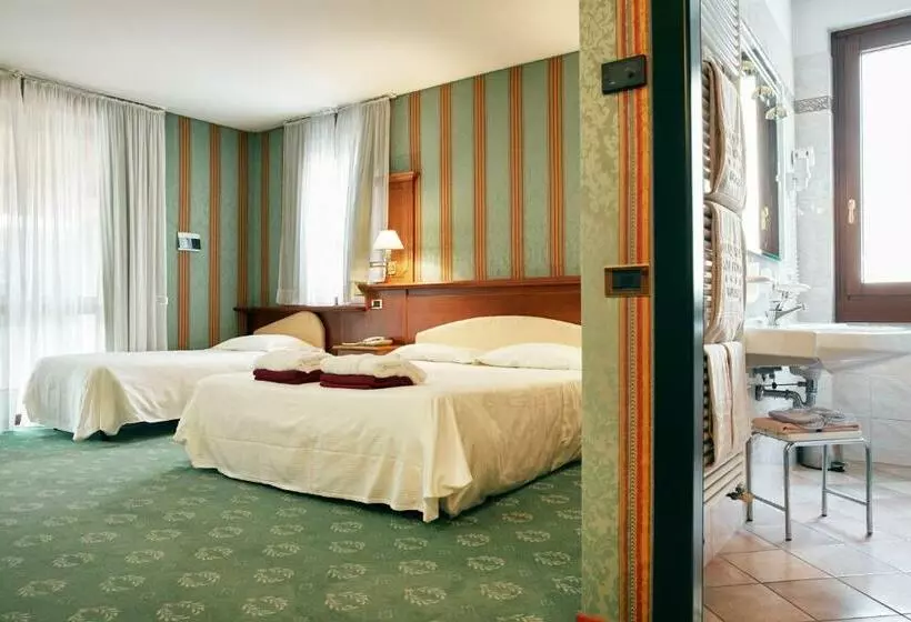 Standard Kolmen Hengen Huone, Villa Quaranta Tommasi Wine Hotel & Spa