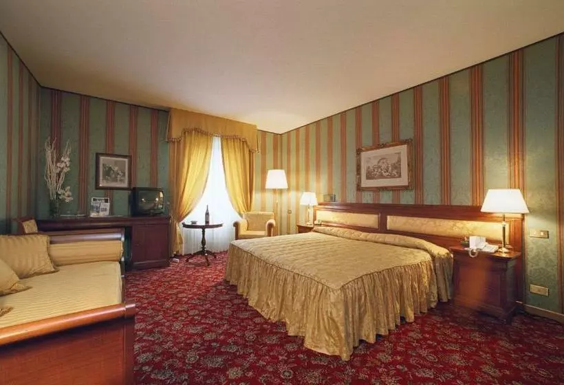 Standard Kolmen Hengen Huone, Villa Quaranta Tommasi Wine Hotel & Spa