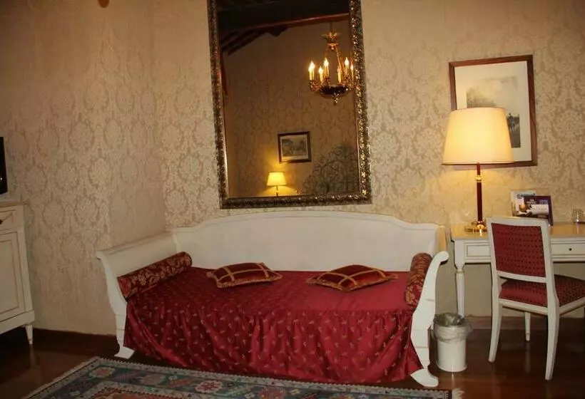 Standard Kolmen Hengen Huone, Villa Quaranta Tommasi Wine Hotel & Spa