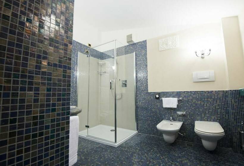 غرفة قياسية ثلاثية, Villa Quaranta Tommasi Wine Hotel & Spa