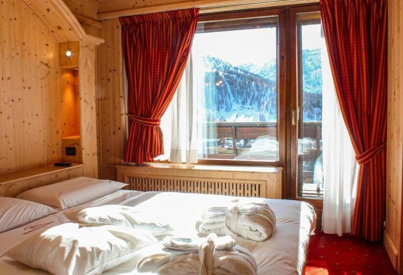 سوئیت با تخت بزرگ, Grand Hotel Sestriere