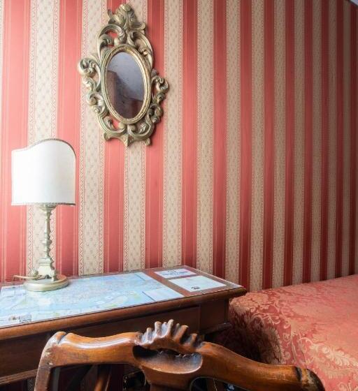 اتاق استاندارد یک نفره, Ateneo