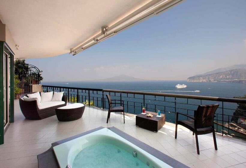 ハイドロマッサージバス付きスイート, Bristol