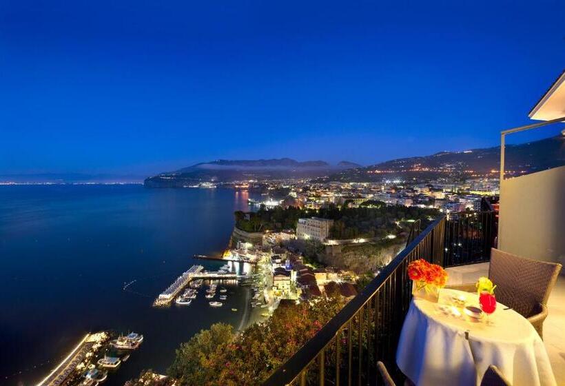 スーペリアールーム, Bristol