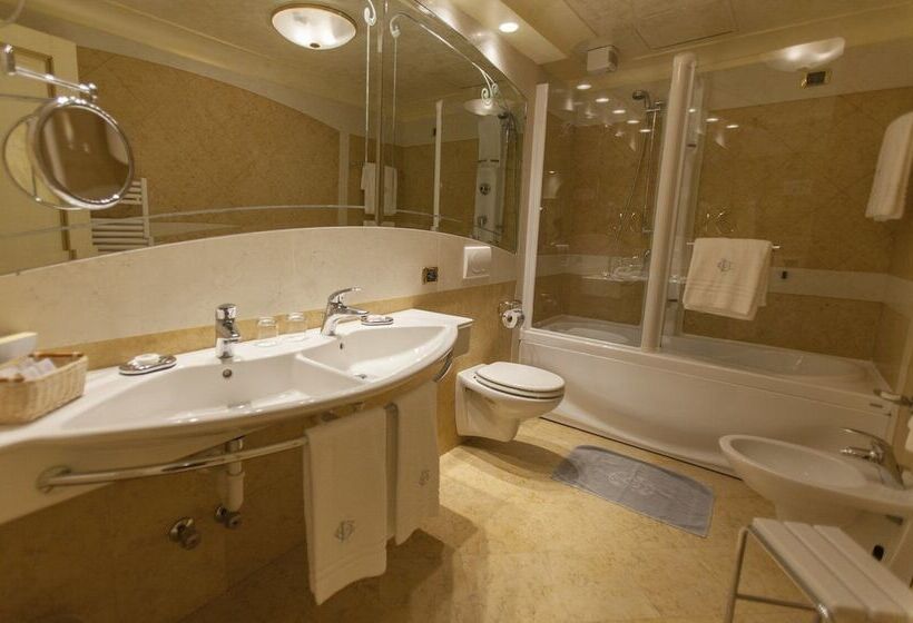 اتاق سوپریور, Colomba D'oro