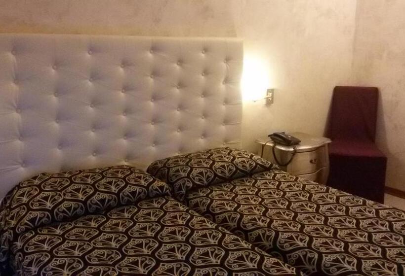 غرفة قياسية, Continental