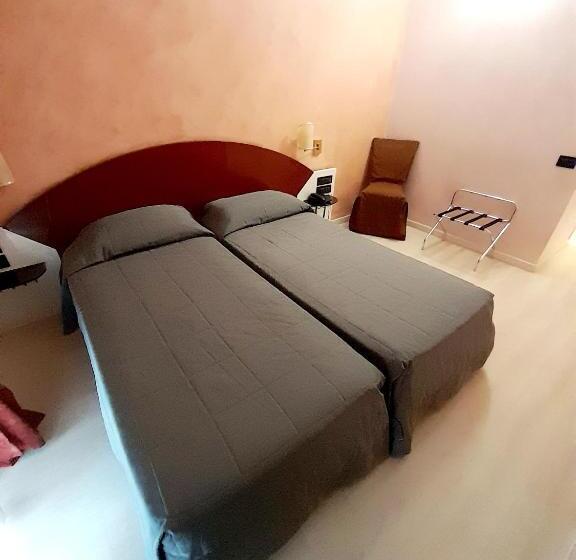 غرفة قياسية, Continental