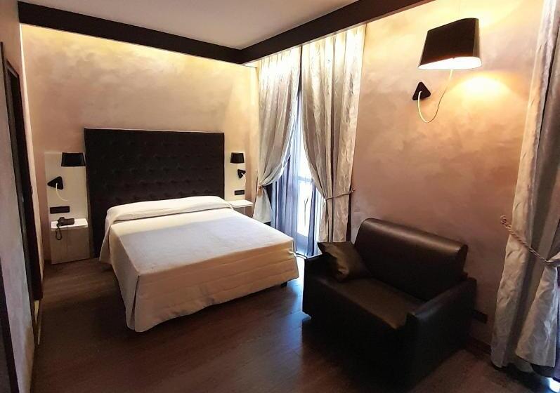 جناح جونيور, Continental