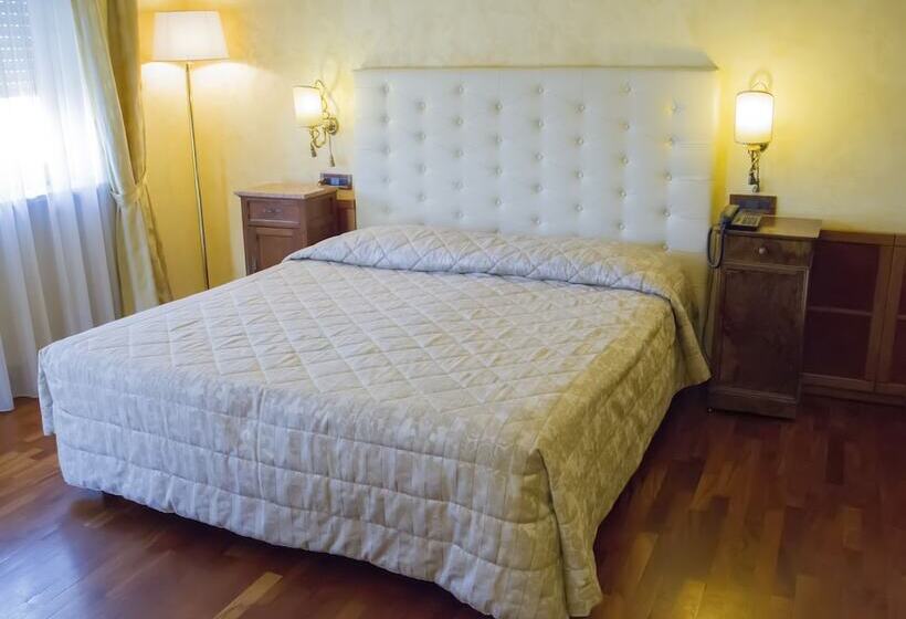 غرفة قياسية, Continental