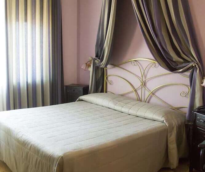 جناح جونيور, Continental