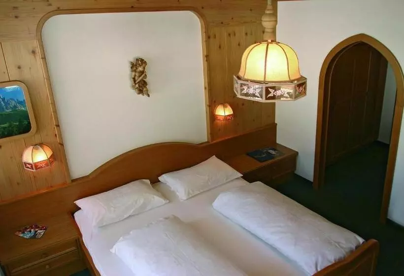 اتاق استاندارد با بالکن, Diamant Spa Resort