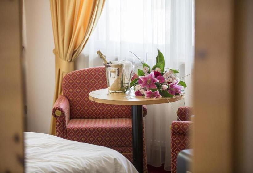 스탠다드 발코니 룸, Diamant Spa Resort