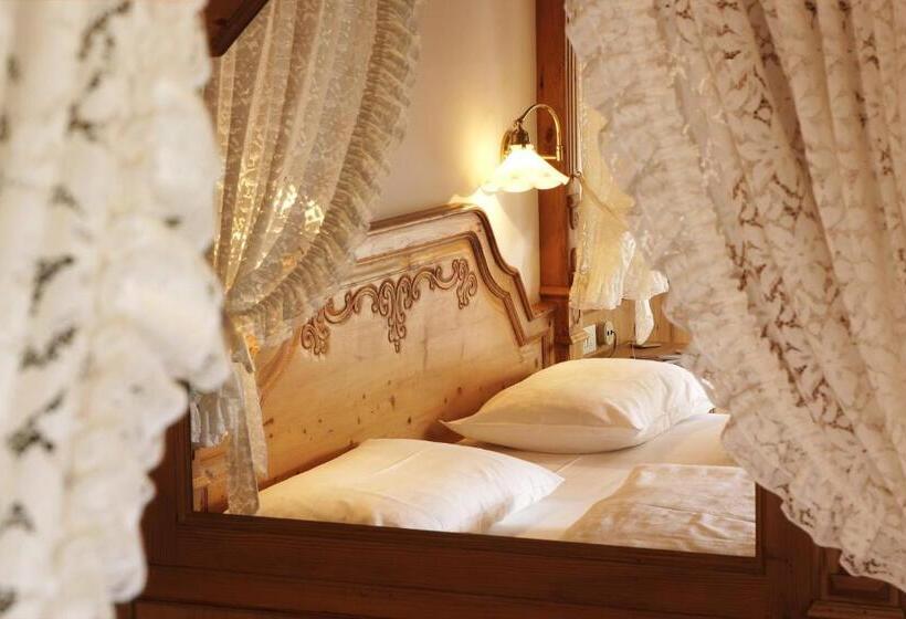 주니어 스위트 발코니, Diamant Spa Resort