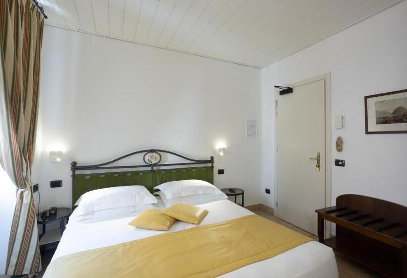 Номер Стандарт, Du Lac Varenna