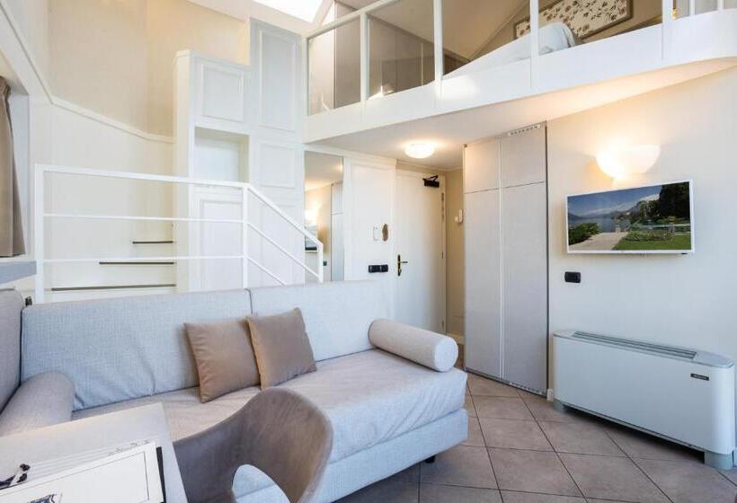 Superior room with lake view, Du Lac Varenna