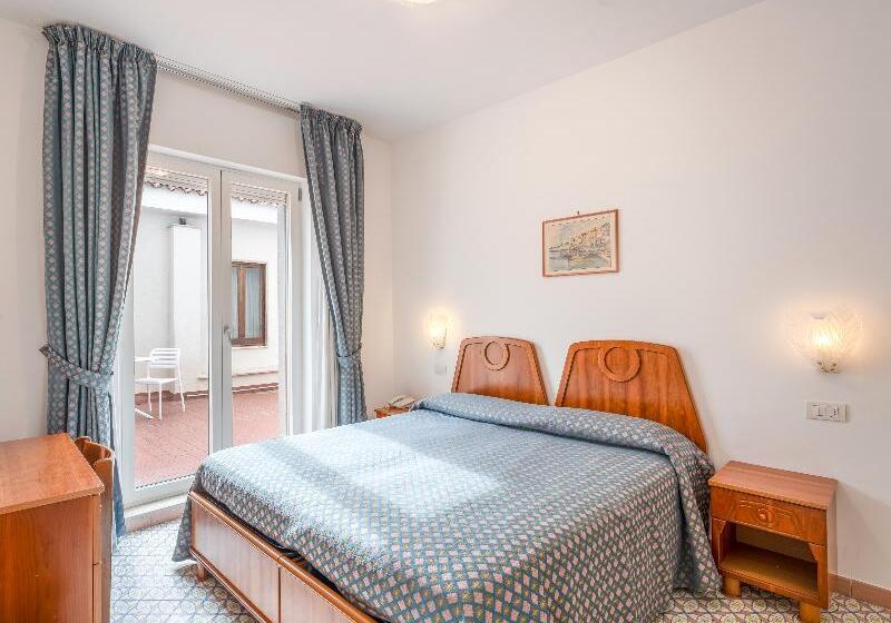 스탠다드 룸, Eliseo Park's