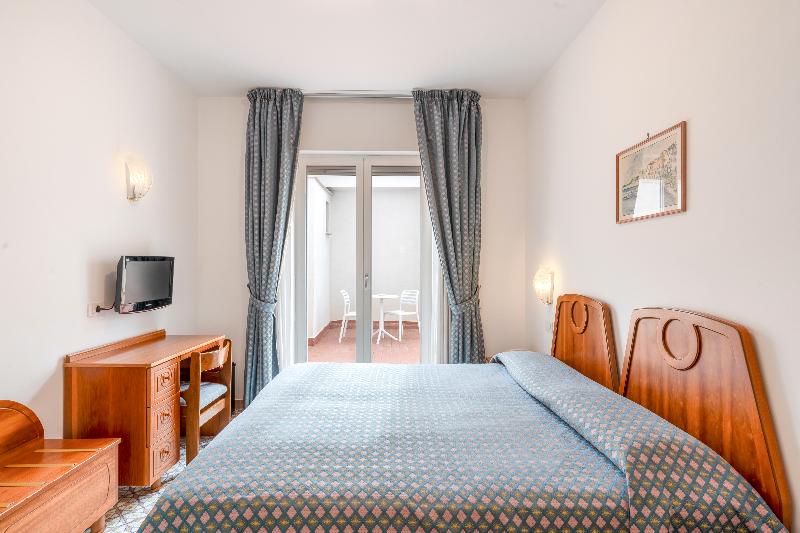 스탠다드 룸, Eliseo Park's