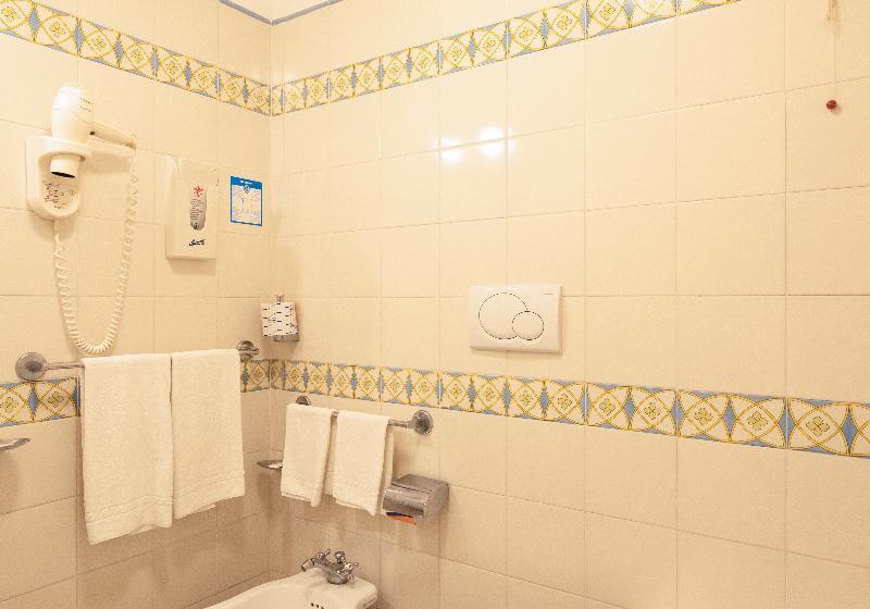 Номер Стандарт Трехместный, Eliseo Park's