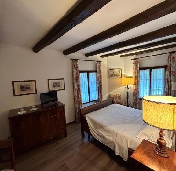 スタンダードルーム, Foresteria Castello Formentini