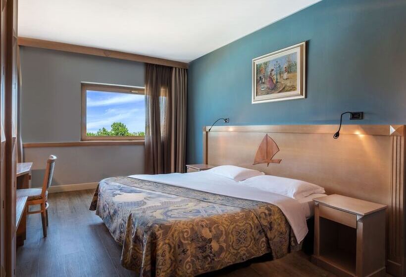 Номер Economy, Grand Hotel Continental