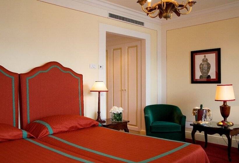 带观景的豪华间, Grand Hotel Majestic