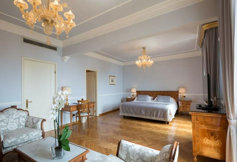 סוויטת ג'וניור נוף לים, Imperiale Palace