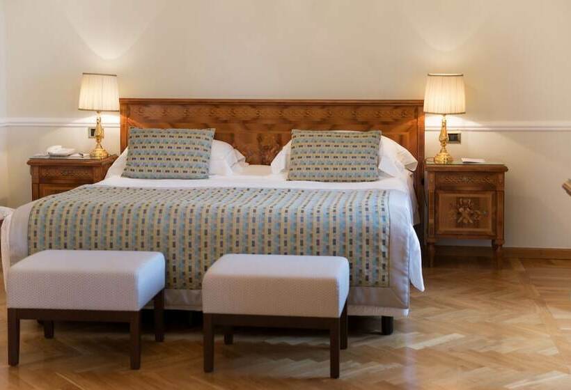 סוויטת ג'וניור נוף לים, Imperiale Palace