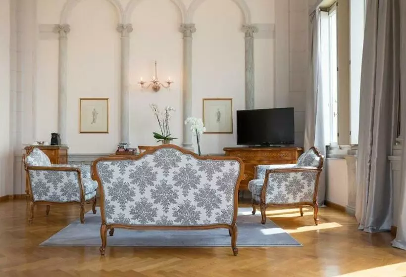 سوییت, Imperiale Palace