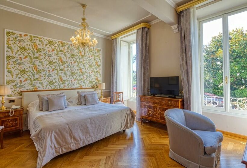 סוויטת ג'וניור בקומת קרקע, Imperiale Palace