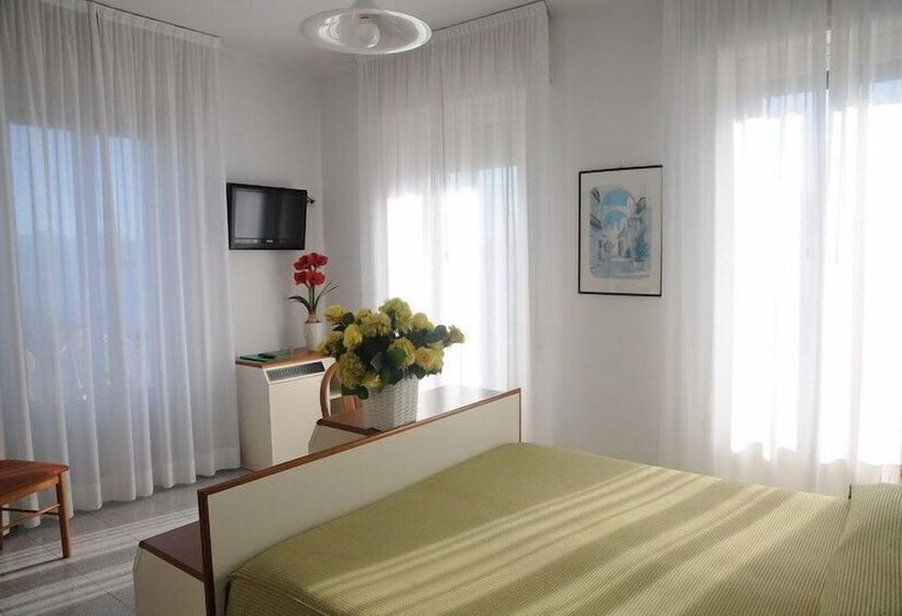 חדר סטנדרט יחיד, Italie Et Suisse