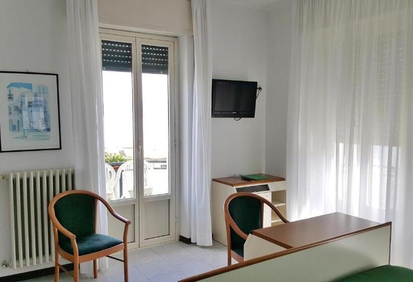 חדר סטנדרט, Italie Et Suisse