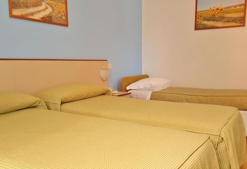 Quarto Triplo Estandar, Italie Et Suisse