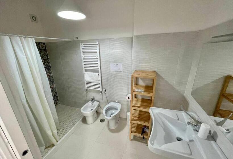 정원 전망 4인용 스탠다드 룸, Mare