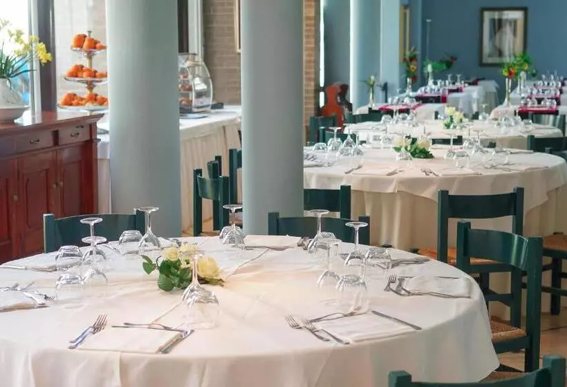 Superior Room with Terrace, Marini