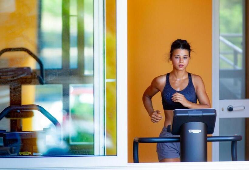 标准单人间, Marini