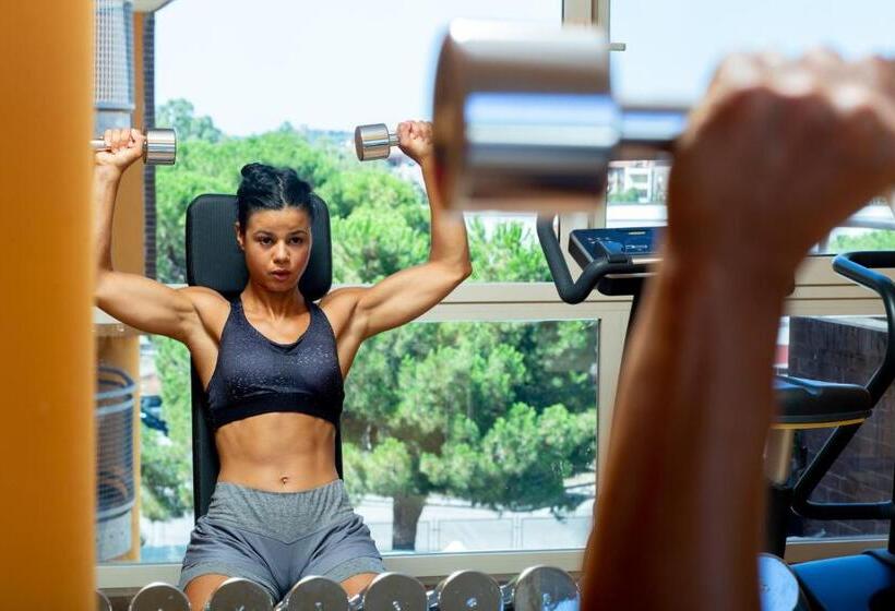 高级家庭房间, Marini