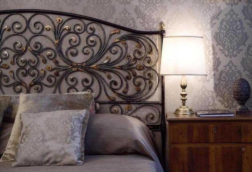 اتاق کلاسیک, Metropole Venezia