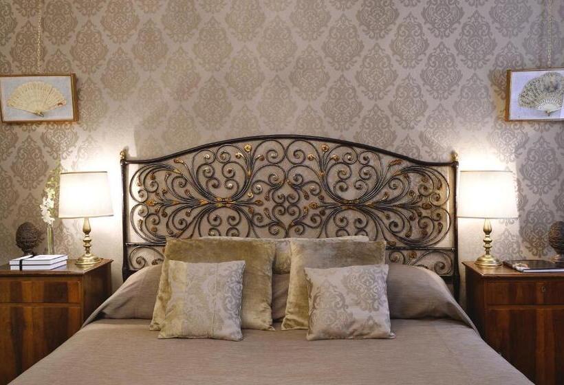 اتاق کلاسیک, Metropole Venezia