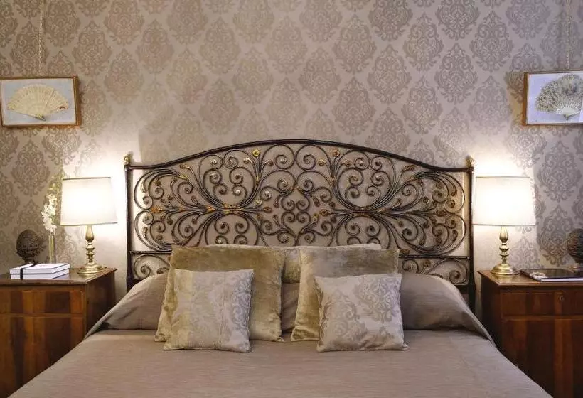 اتاق کلاسیک, Metropole Venezia