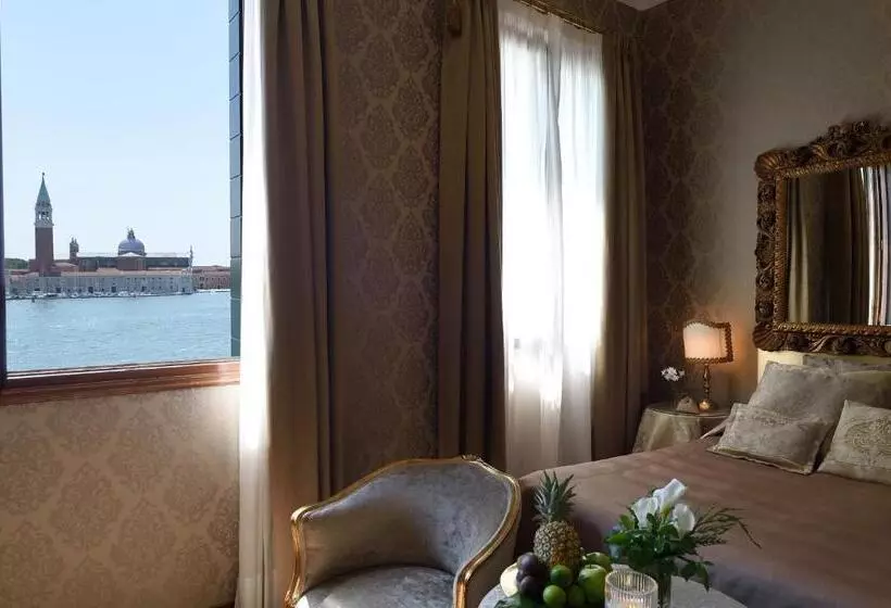 اتاق لوکس با چشم‌انداز دریاچه, Metropole Venezia