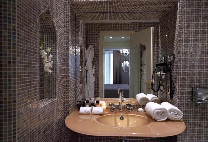 اتاق لوکس, Metropole Venezia