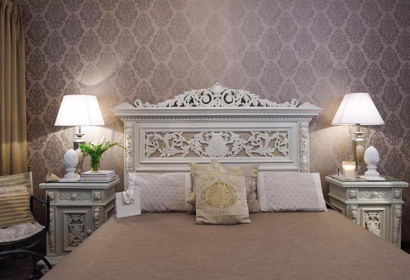 اتاق لوکس, Metropole Venezia