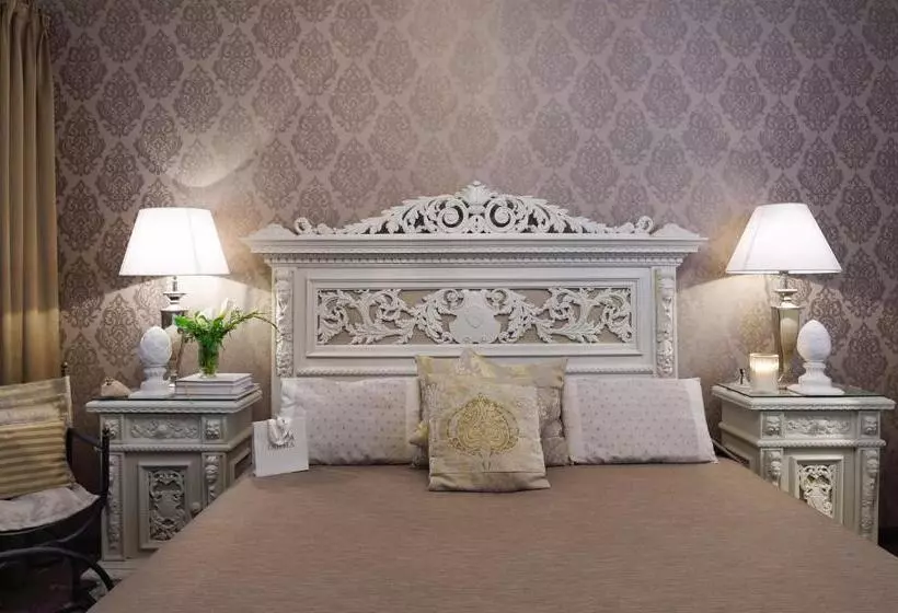 اتاق لوکس, Metropole Venezia